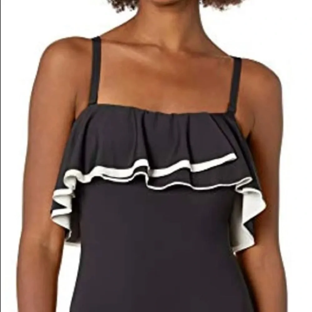 Contours by Coco Reef Women's Agate Ruffle Bandeau One Piece Black Swimsuit - Picture 7 of 12
